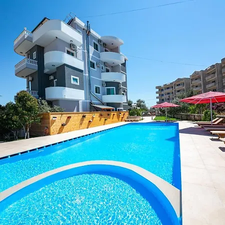 Qendra Hotel