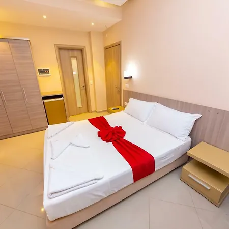 Qendra 3* Ksamil